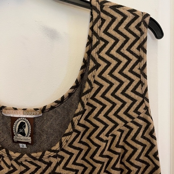 EUC Olivia Harper for Lee Lee’s Valise chevron sweater set in brown/tan/gold, 2X - Picture 11 of 12